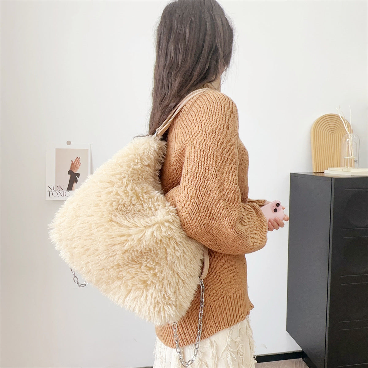 Cozy Cloud Carryall