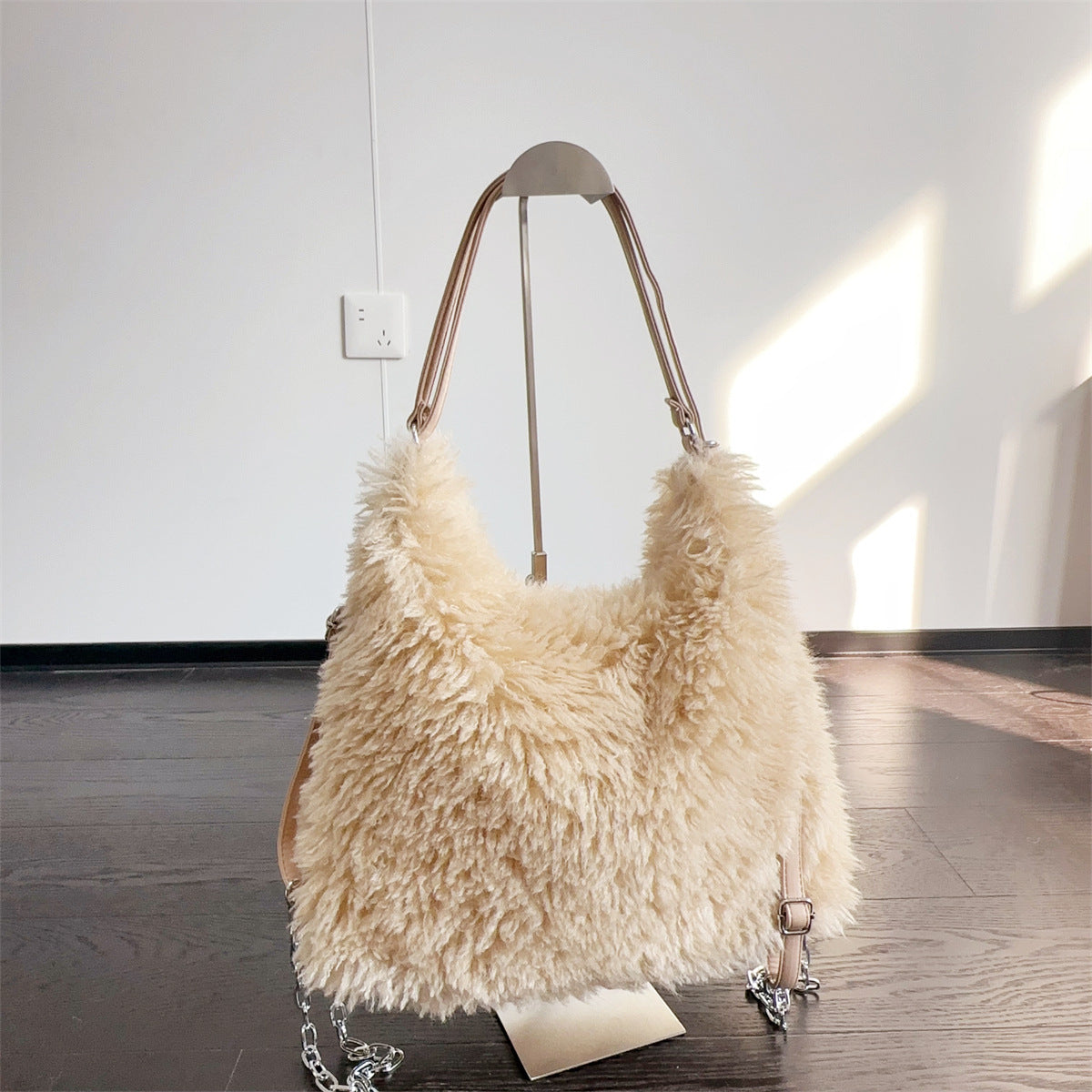 Cozy Cloud Carryall