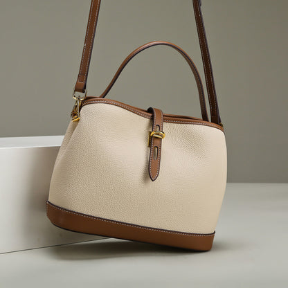 Bolso de hombro con estampado de lichi