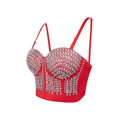 Camisola sexy tipo bralette con cadena y diseño de varillas que deja al descubierto la cintura.
