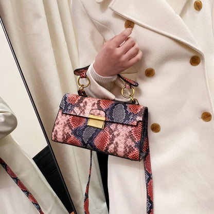 Vivid Charm Snakeskin Bag - BAGMODA