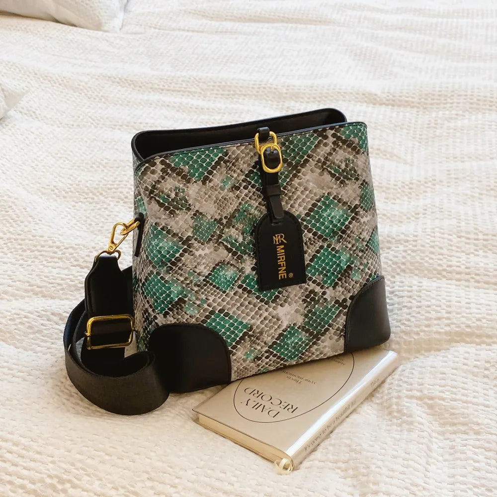 Fierce Snake Print Shoulder Bag - BAGMODA