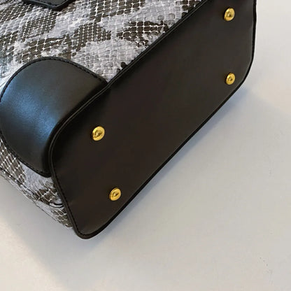 Fierce Snake Print Shoulder Bag - BAGMODA