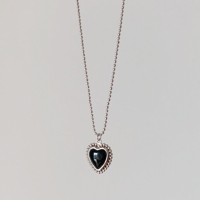 Collar de amor simple Cadena de clavícula femenina Ligera Lujo Minoría Simple