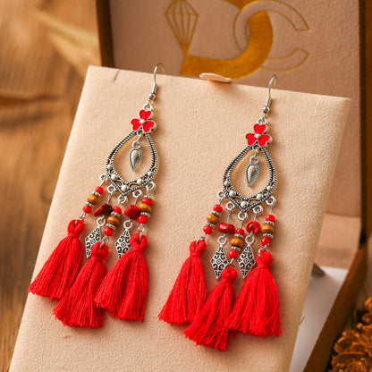 Pendientes de borlas multicapa con piedras irregulares, frescos y retro