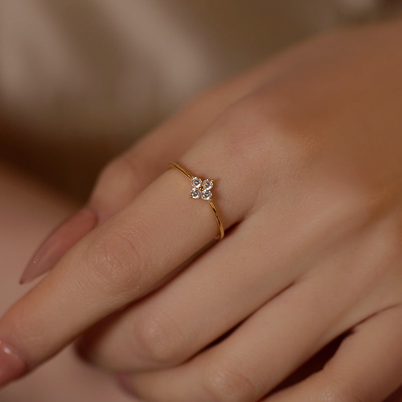 Diamond Four-leaf Clover Ring Female Gold Plated High-grade Closed Mouth