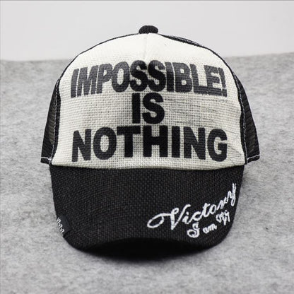 Gorra de béisbol grande, transpirable, informal, con mayor profundidad y realce.