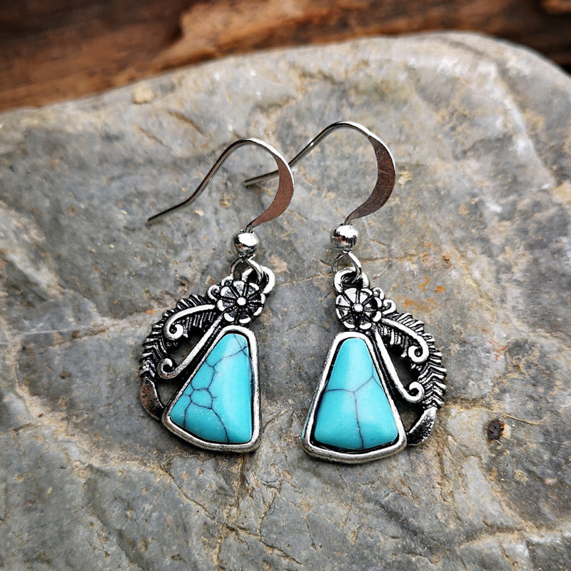 Retro Creative Feather Leaf Eardrops Flower White Turquoise Earrings