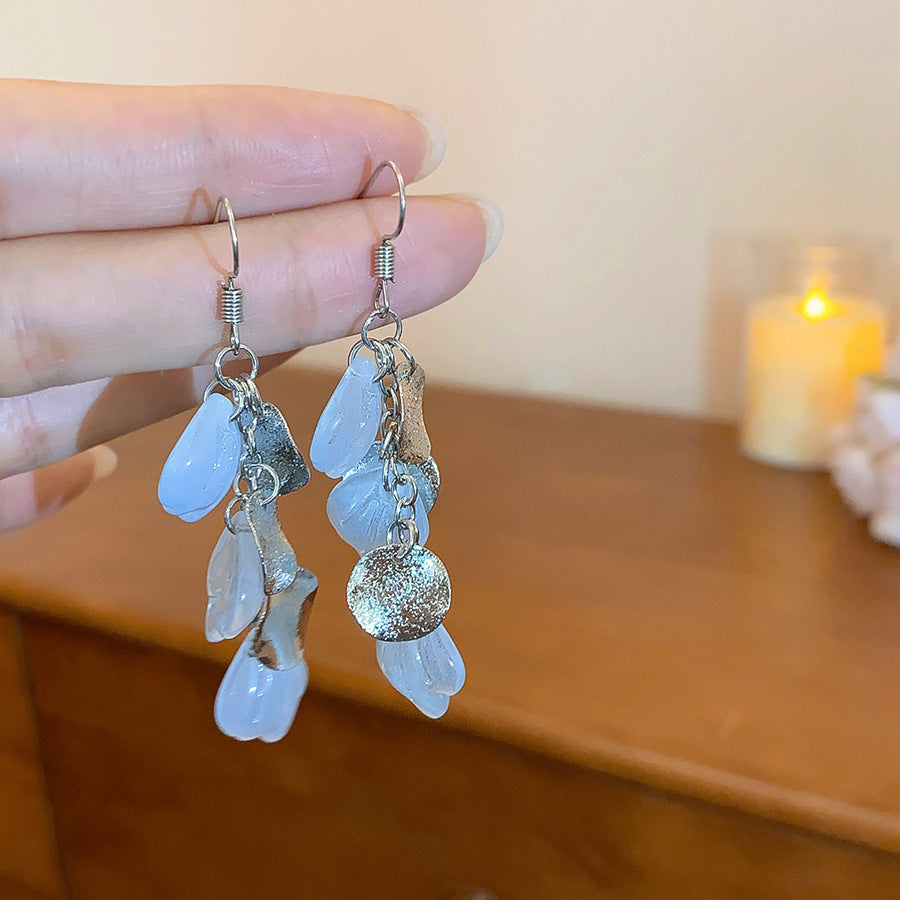 Flower Pattern Shell Tassel Round Earrings Light Luxury High Sense
