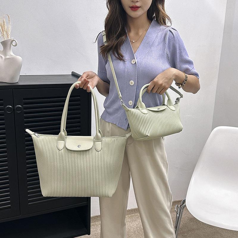 Luxe Curve Shoulder Bag