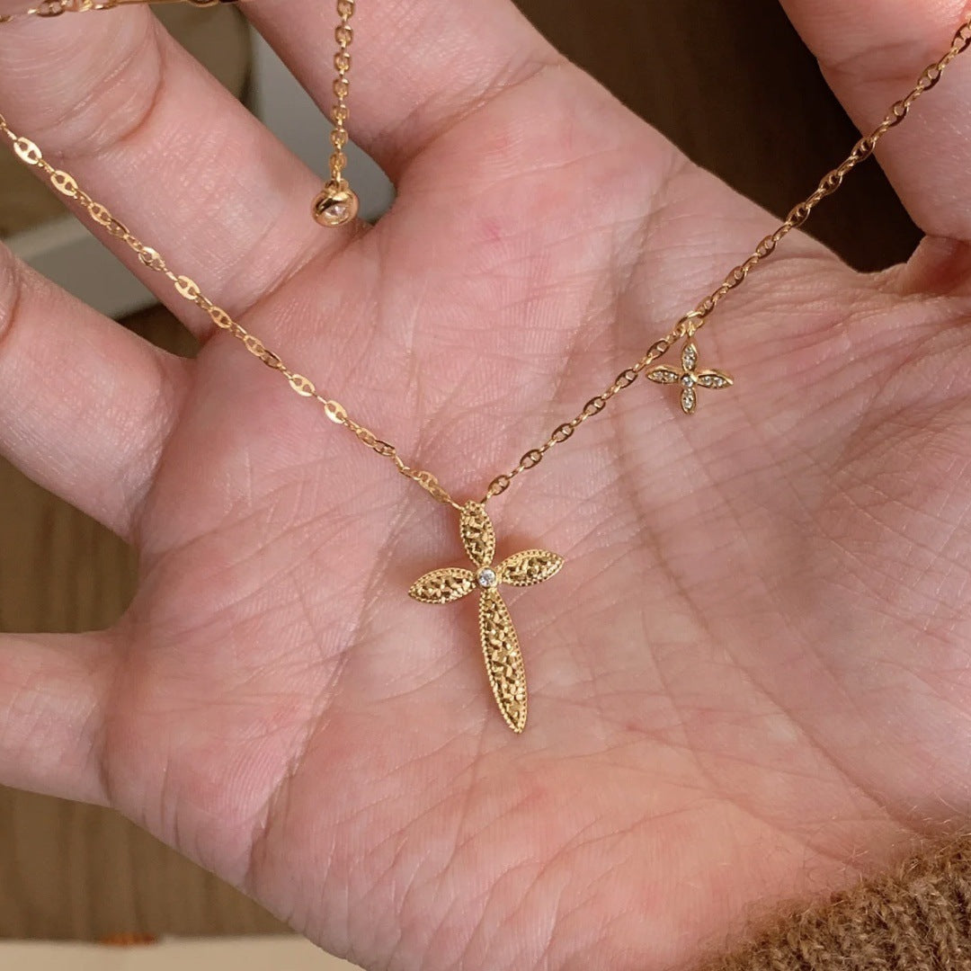 Collar de cruz de hielo de Mush, luz de iglesia, lujo, minoría, alto grado, femenino