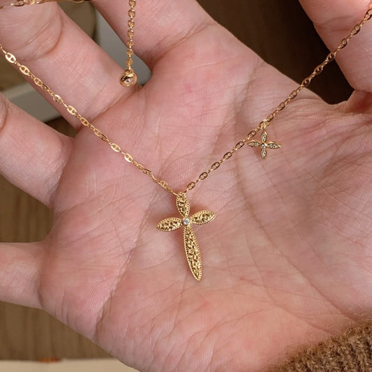 Collar de cruz de hielo de Mush, luz de iglesia, lujo, minoría, alto grado, femenino