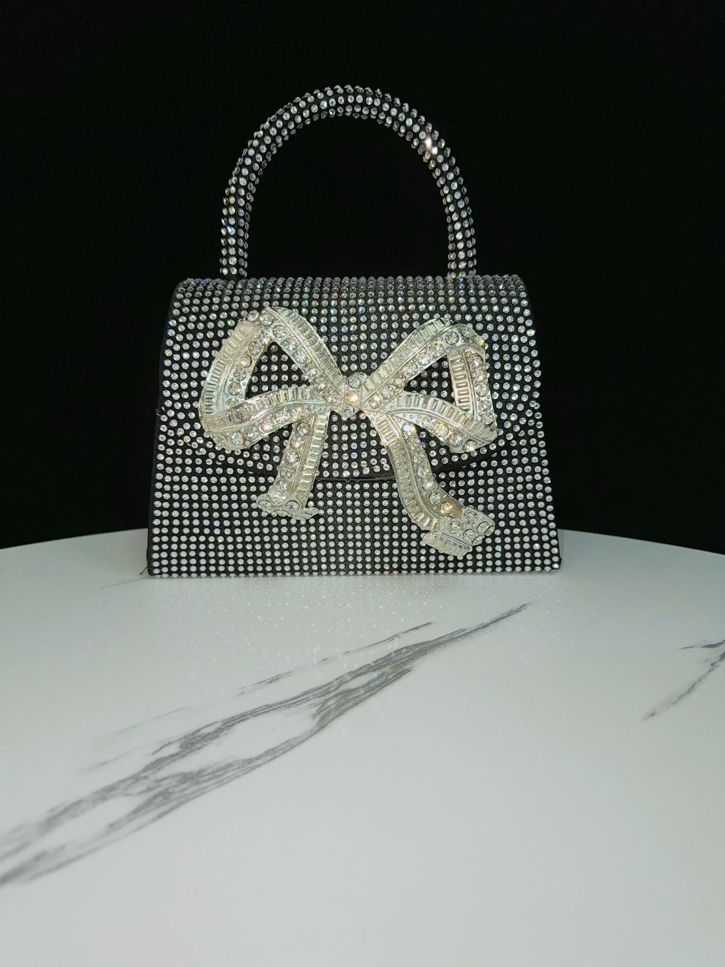 DivaGleam Banquet Bag