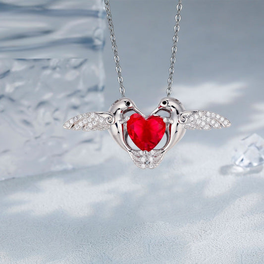 European And American Magpie Heart Necklace Women's Elegant High Sense Ornament