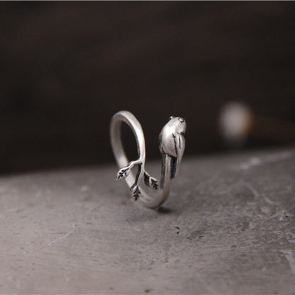 Anillo artístico vintage tailandés de plata de ley S925 con hojas de pájaro