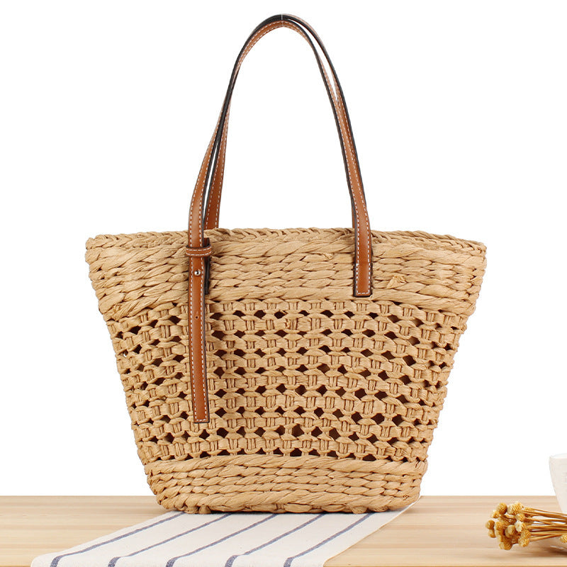 Bolsa tejida informal con hilo de papel