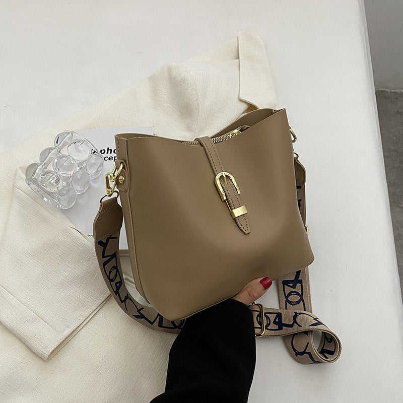 Majesta Vogue Bag