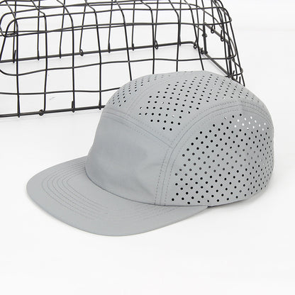 Gorra de skate de cinco piezas de nailon perforado con láser, transpirable y de secado rápido.