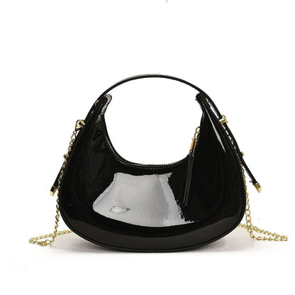 Stilvolle Hobo-Tasche in Pastellfarben