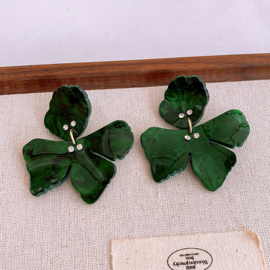 Silver Needle Resin Diamond Flower Earrings