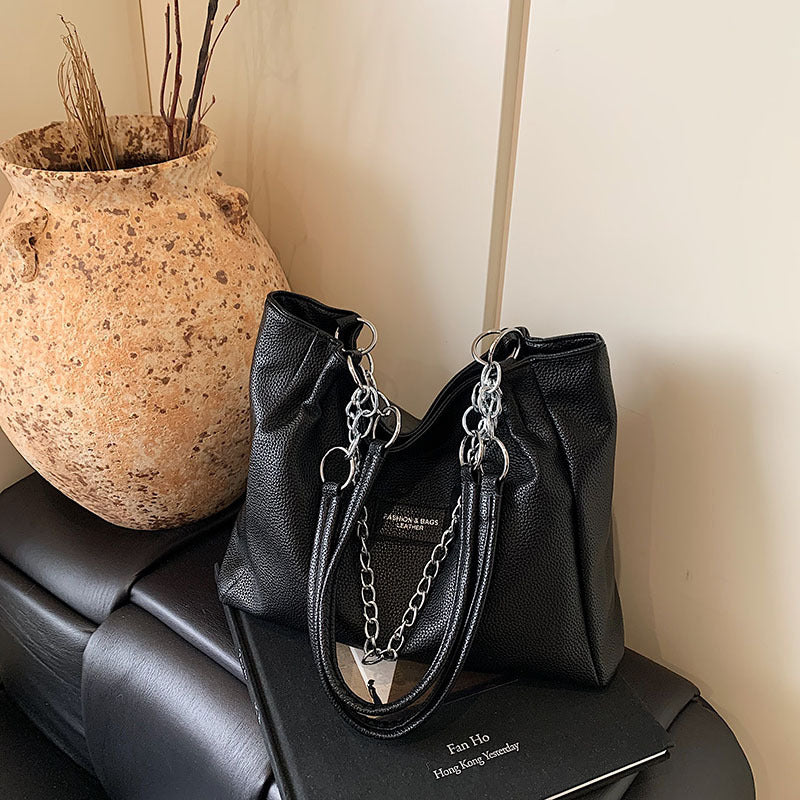 Aurelia Grande Tote