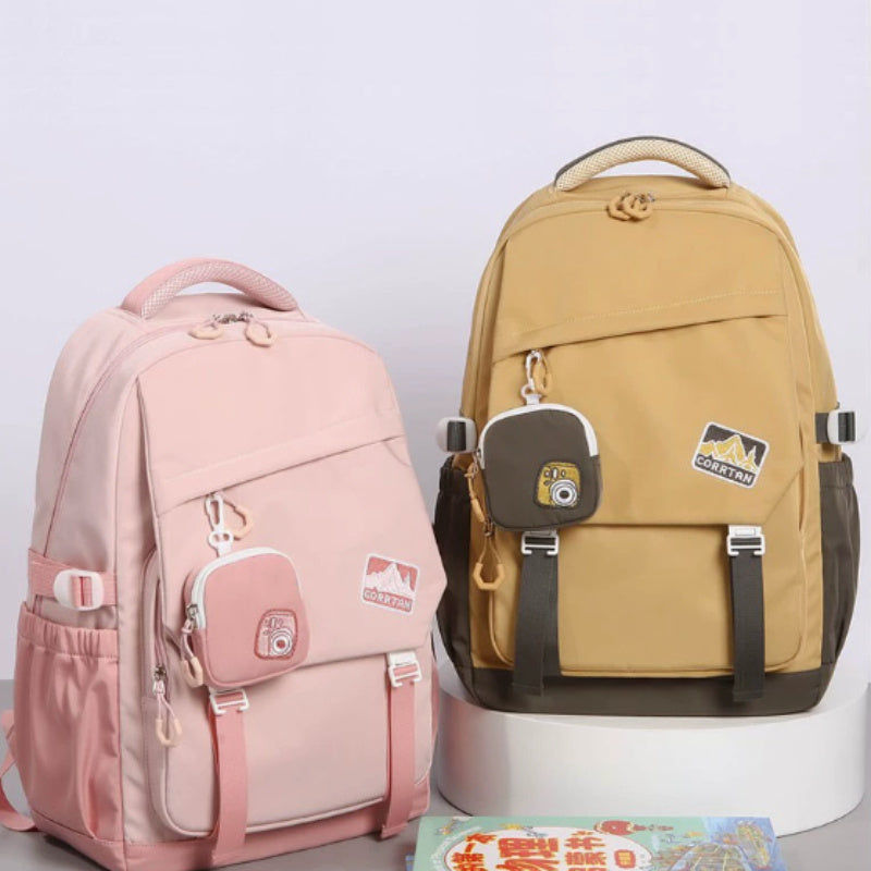 Lightweight And Large Capacity Fashion Casual Backpack Men