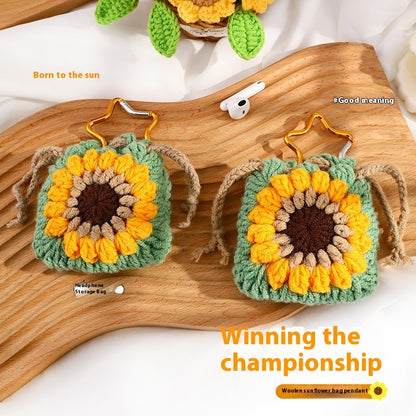Bolso para auriculares con diseño de girasol tejido a mano en lana con colgante terminado