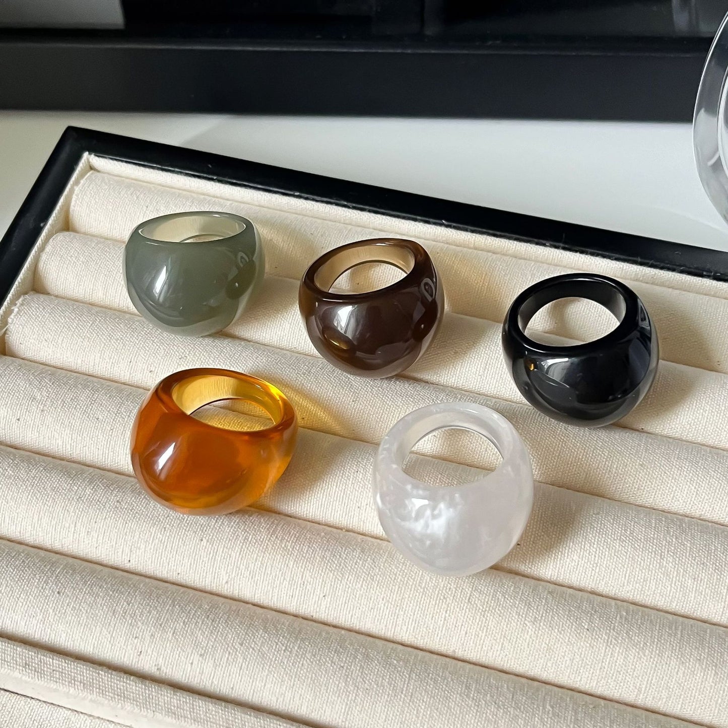 Fashion Transparent Vintage Resin Ring For Women
