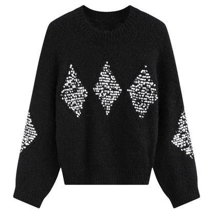 Lose Pullover mit schwerer Stickerei und Pailletten im Leerlaufstil. Lose Oberbekleidung. Strickwaren