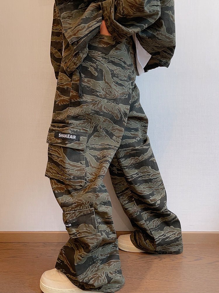 Loose Tiger Pattern Camouflage Pocket Overalls Men Straight - leg Pants - BAGMODA