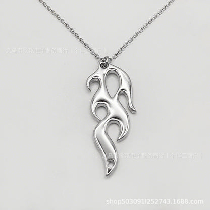 Collar punk dominante con elemento fuego Hip Hop