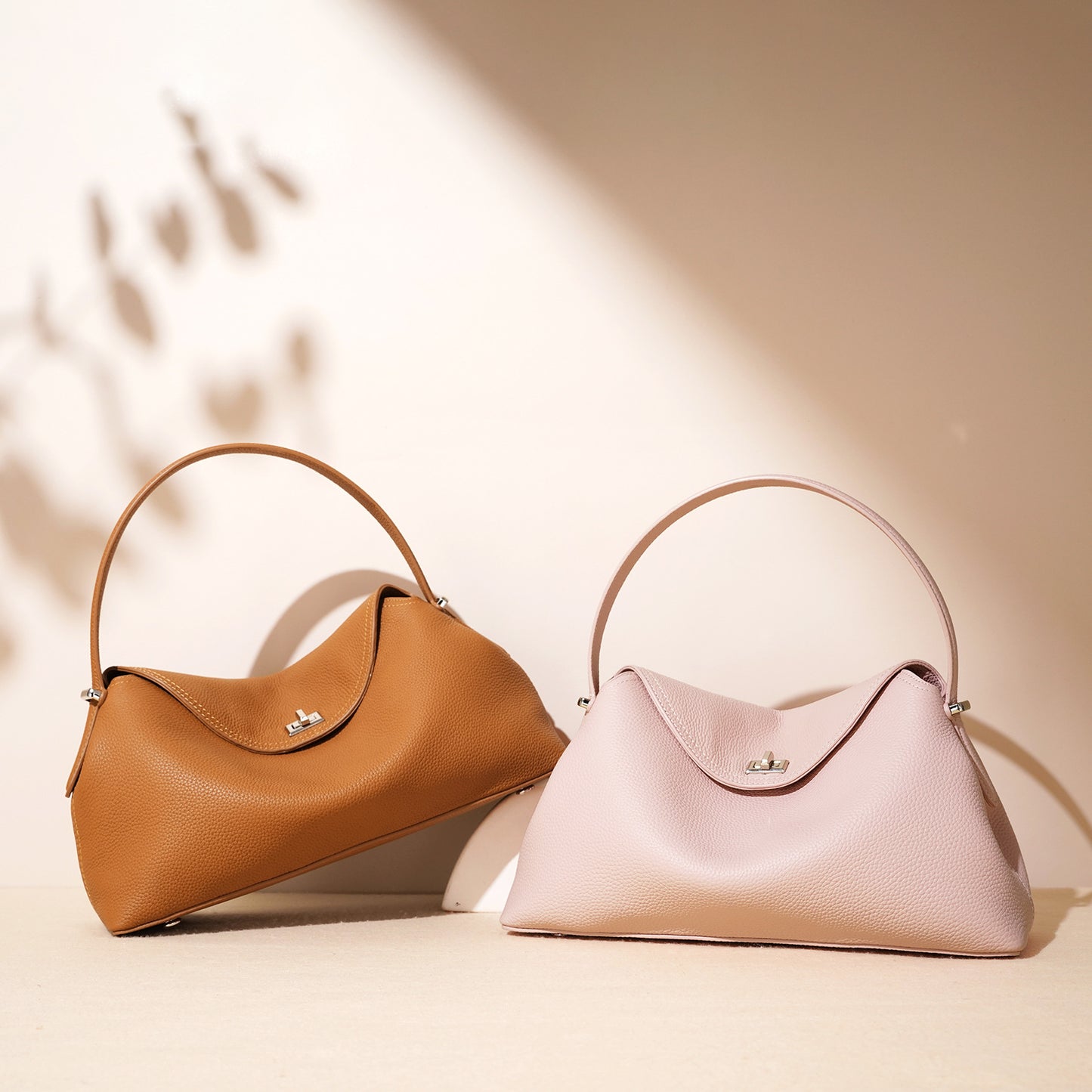 Bolso bandolera de piel de vaca