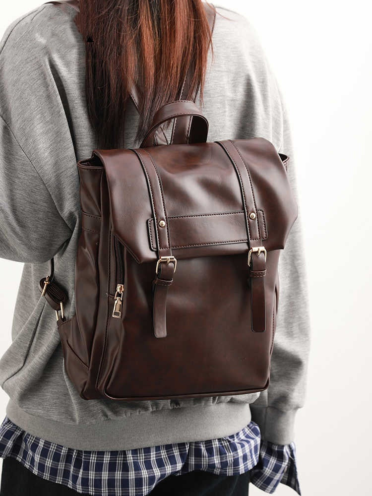 Leather Large Capacity Computer Backpack