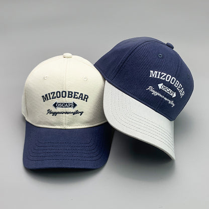 Gorra de béisbol deportiva transpirable con bordado de algodón y letras de colores simples a juego