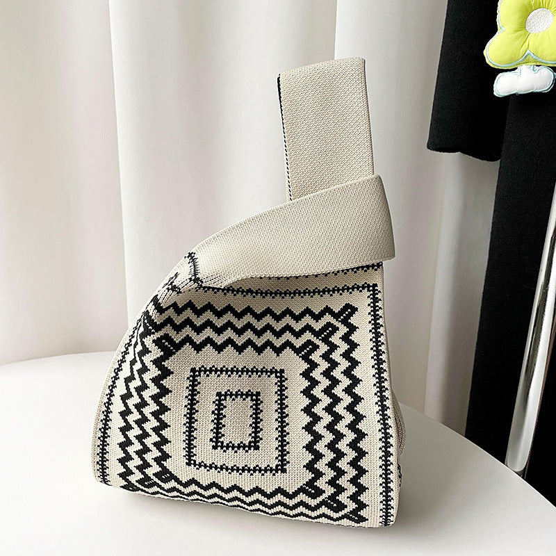 Special Knitted Shoulder Bag
