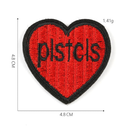 Pegatina de tela con forma de corazón bordada por computadora