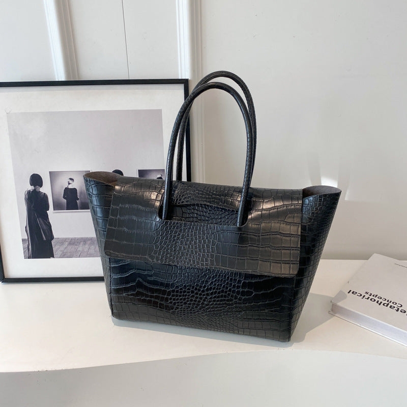 Sculpted Elegance Tote Bag