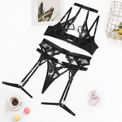 Love Drill Buckle Sexy Cutout Bestickter Sexy Dessous-Anzug