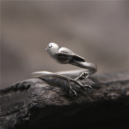 Anillo artístico vintage tailandés de plata de ley S925 con hojas de pájaro