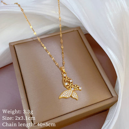 Collar de lujo con mariposa y circonitas para mujer