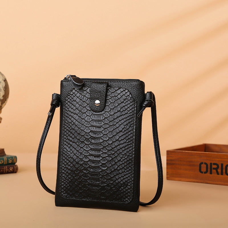 Élura Square Crossbody