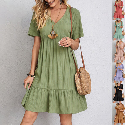 Vestido de verano de manga corta con cuello en V y volantes holgados e informales para playa