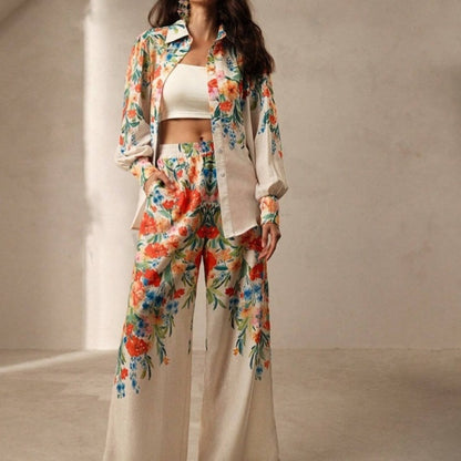 Traje informal de blusa y pantalón con estampado floral para mujer