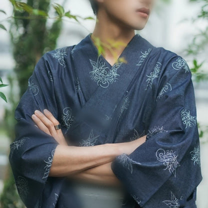 Kimono japonés tradicional de ropa formal para hombres