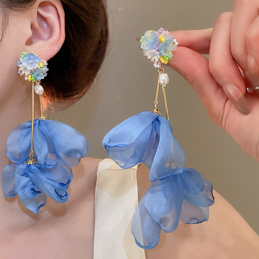 Flower Pattern Shell Tassel Round Earrings Light Luxury High Sense