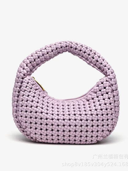 Elegante bolso de luna nueva tejido a mano