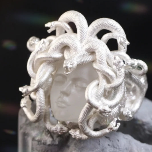 Fashion Creative Medusa Queen Antique Coin Ring
