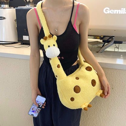 Lindo bolso bandolera con forma de jirafa