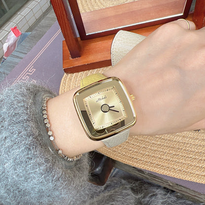 Reloj retro elegante y brillante con correa magnética resistente al agua