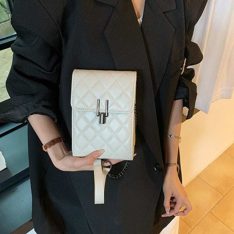 Chic Essence Crossbody